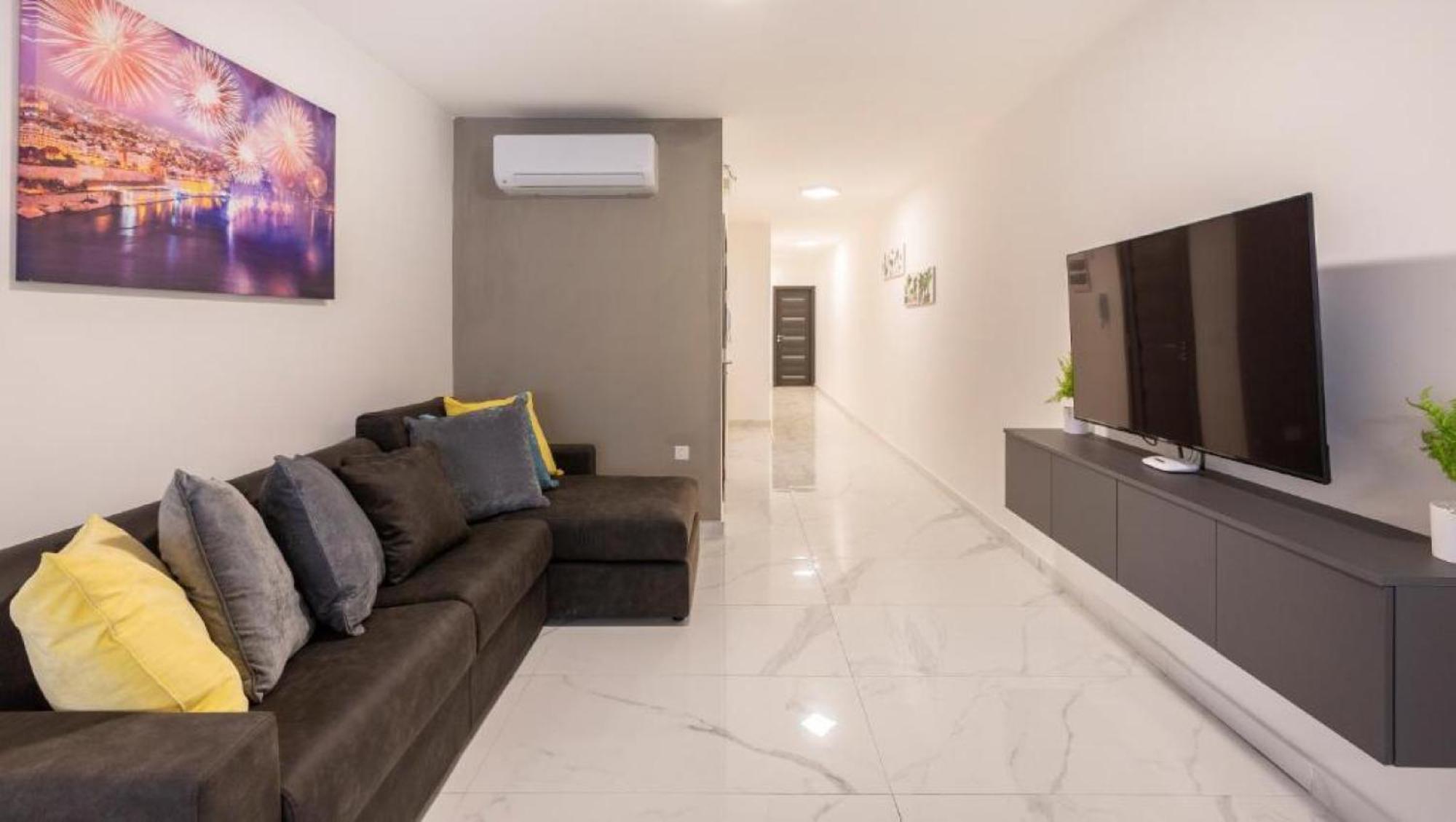 New 3 Bedroom Apartment A1 خليج سانت بول المظهر الخارجي الصورة