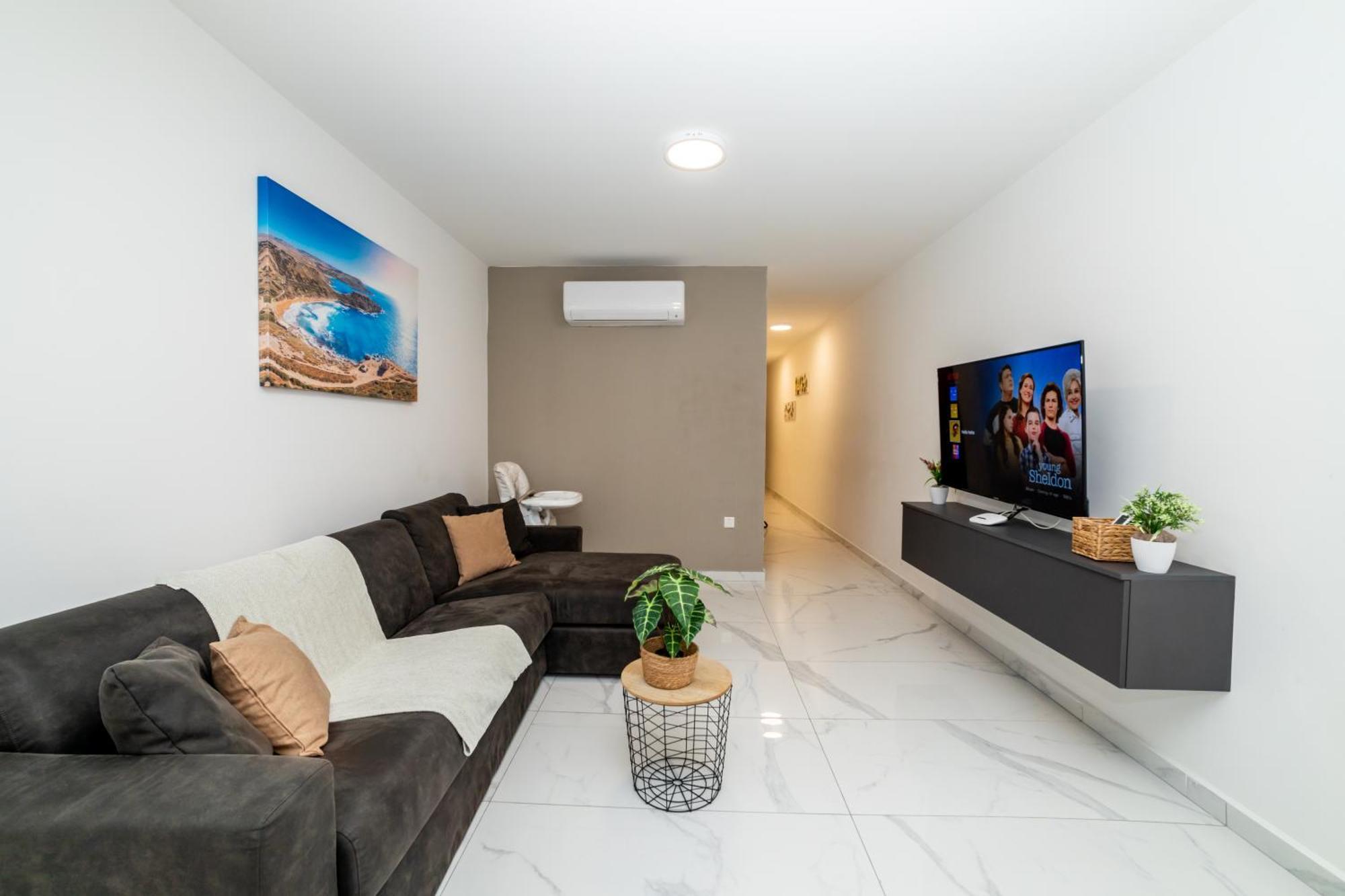 New 3 Bedroom Apartment A1 خليج سانت بول المظهر الخارجي الصورة