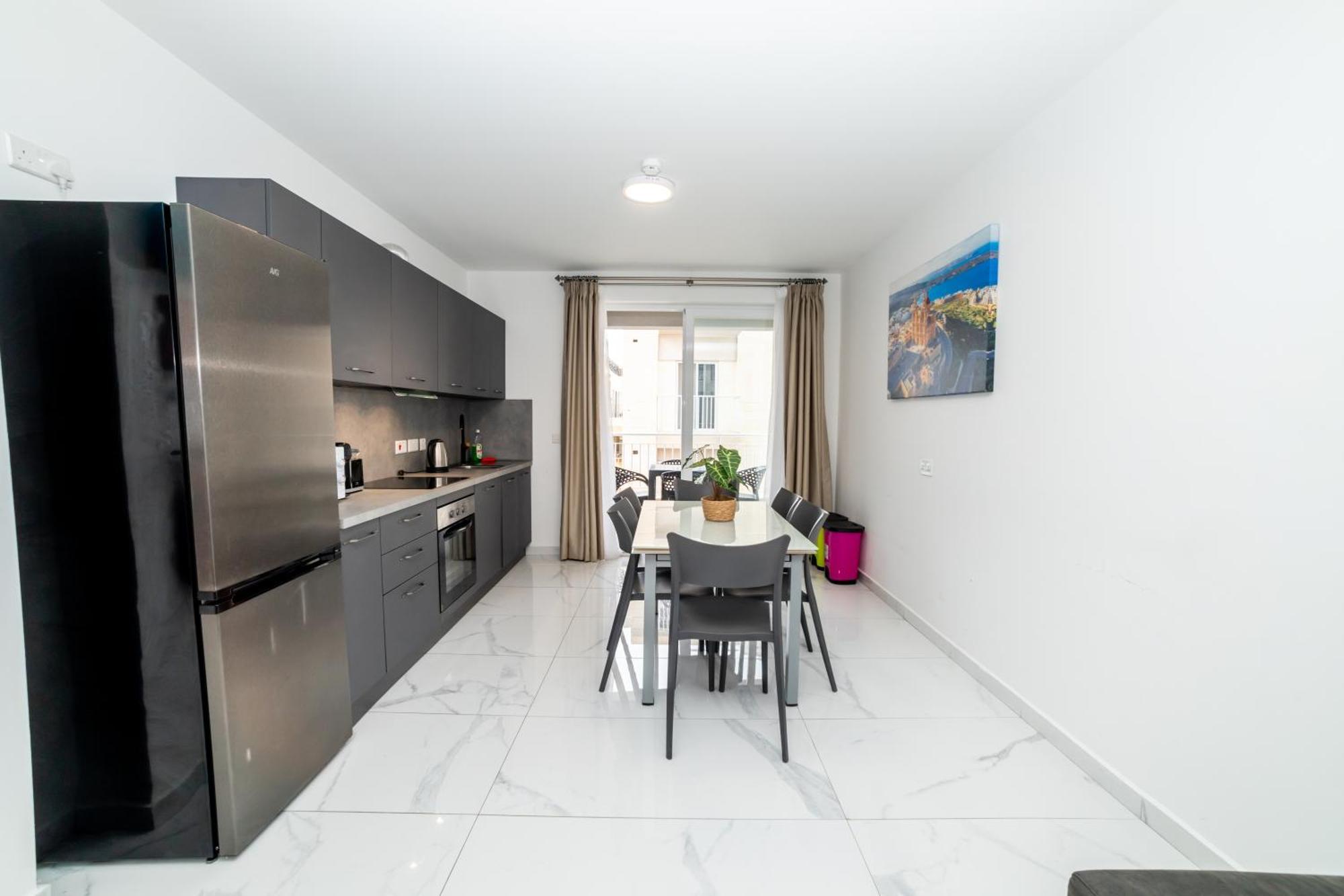 New 3 Bedroom Apartment A1 خليج سانت بول المظهر الخارجي الصورة